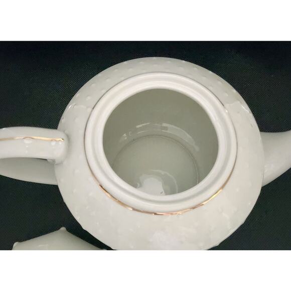 TEAPOT-MATCHING CREAMER-M.J. HUMMEL-DANBURY MINT-Porcelain-Germany-24 oz (Pot) - Picture 8 of 16